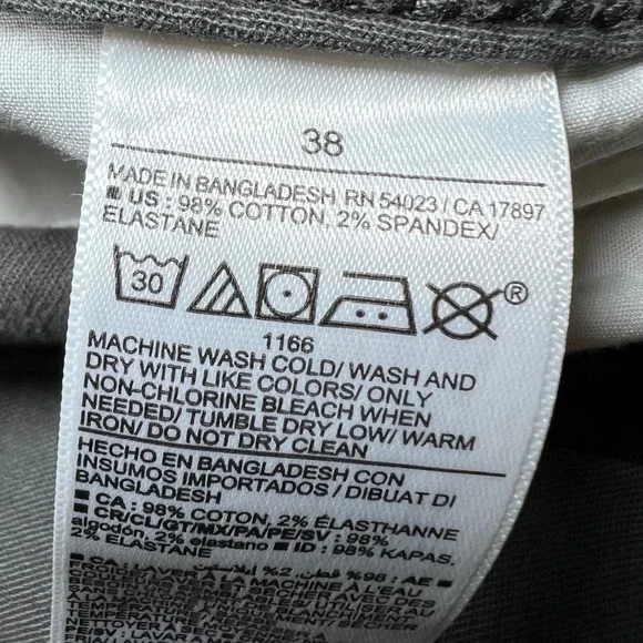 Old Navy Lived In Straight Cargo Shorts Mens 38 Grey Built In Flex Pockets - Picture 7 of 16